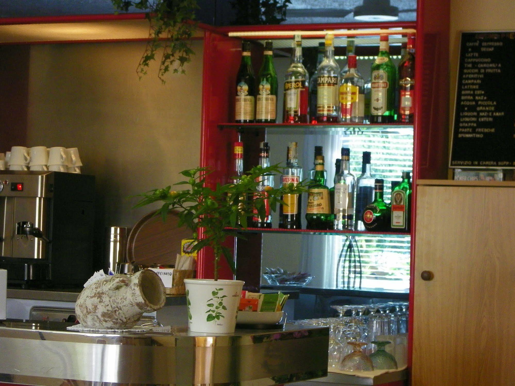 Hotel Astoria Altopascio Eksteriør bilde