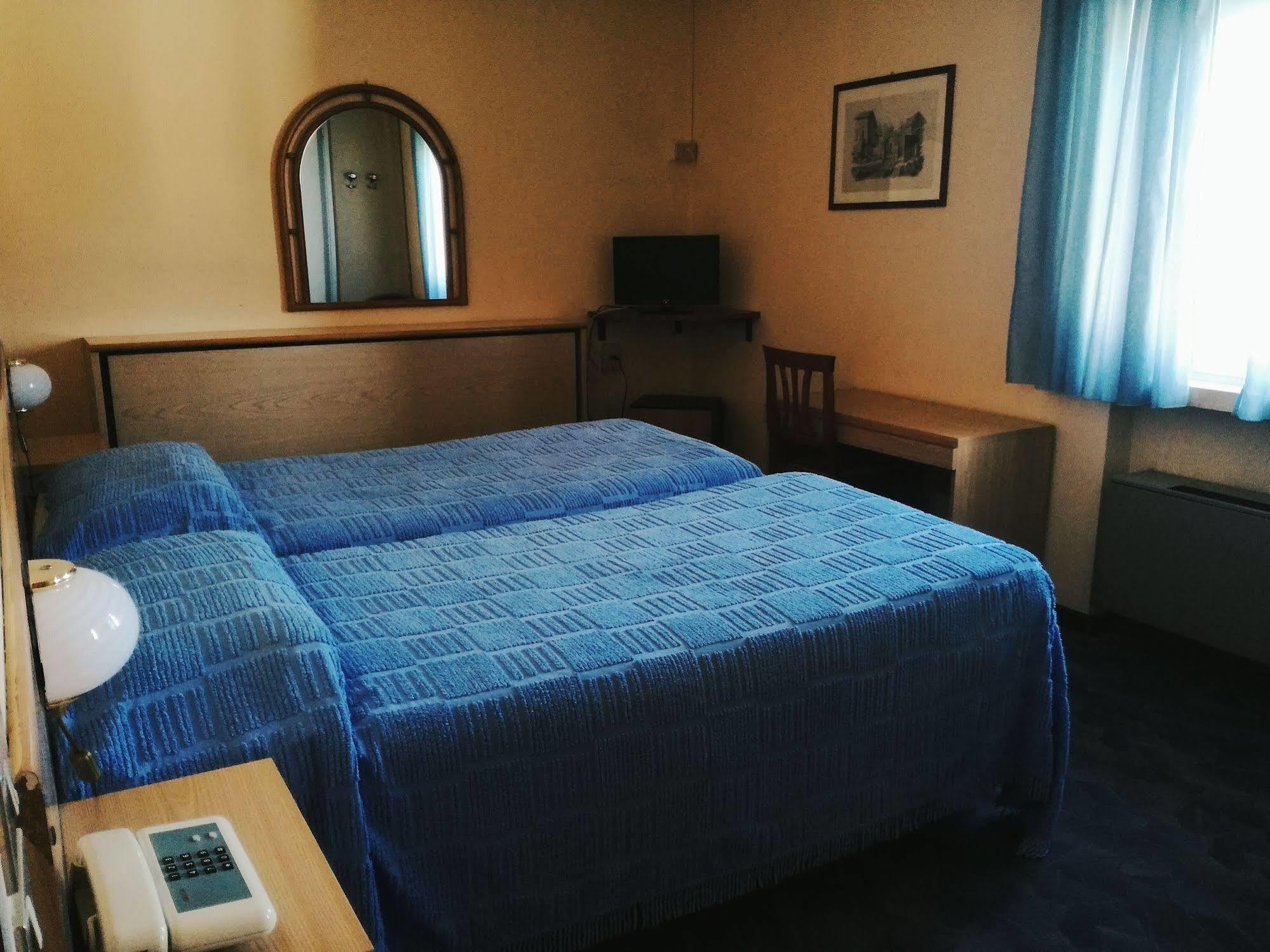 Hotel Astoria Altopascio Eksteriør bilde