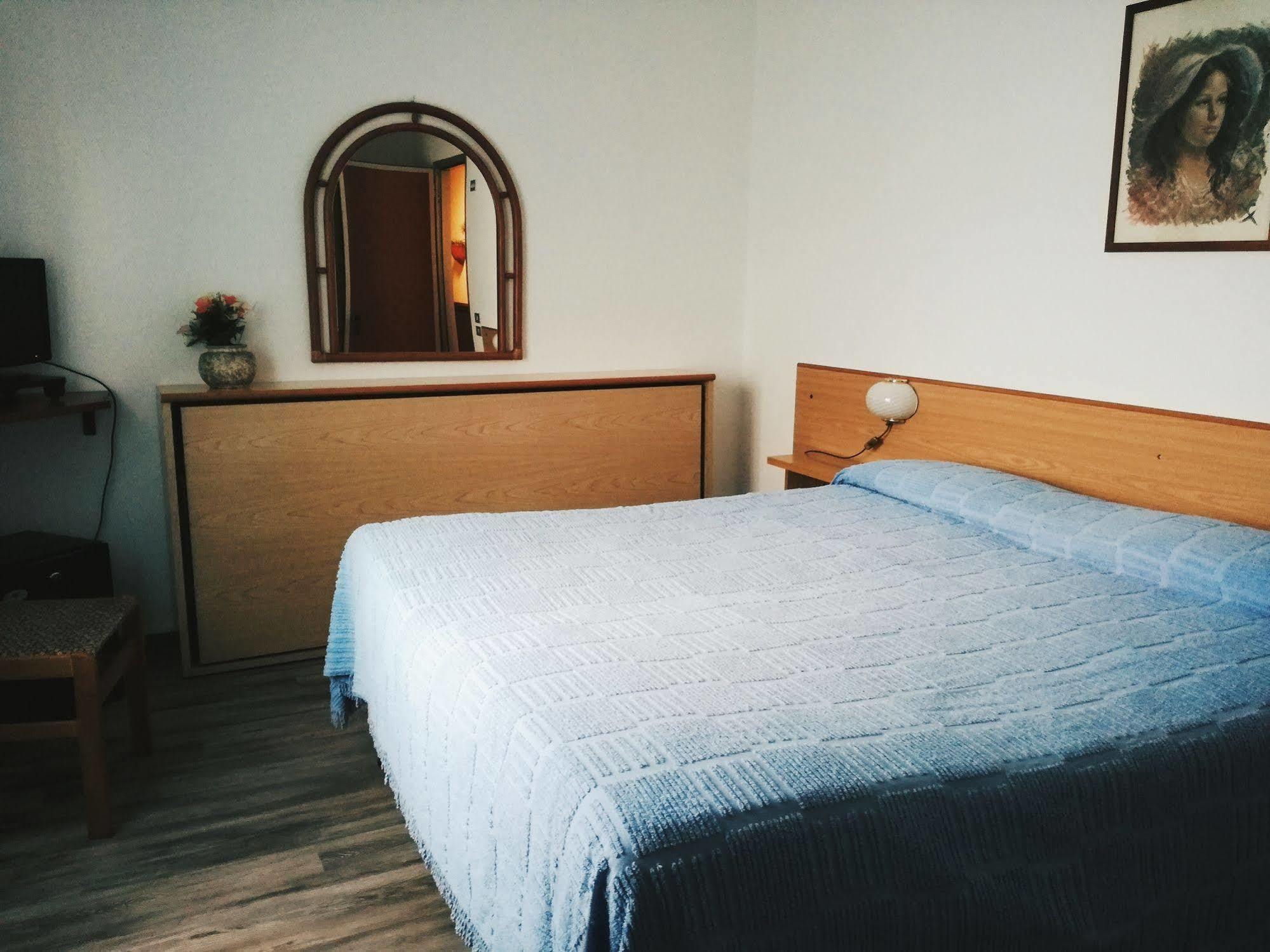 Hotel Astoria Altopascio Eksteriør bilde